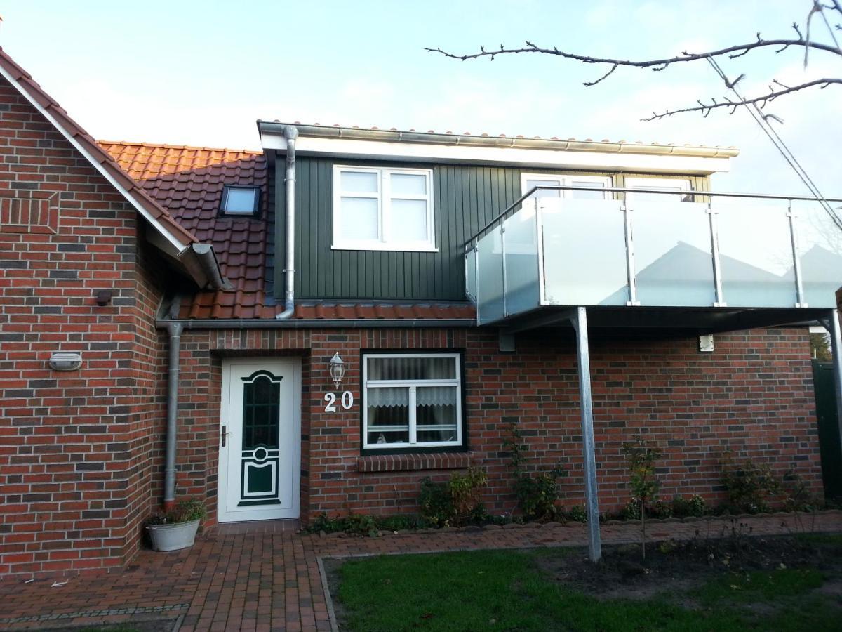 Omas Huus Apartment Esens Luaran gambar